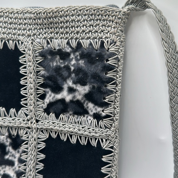 Crochet gray patchwork crossbody purse and coin purse - Picture 6 of 9